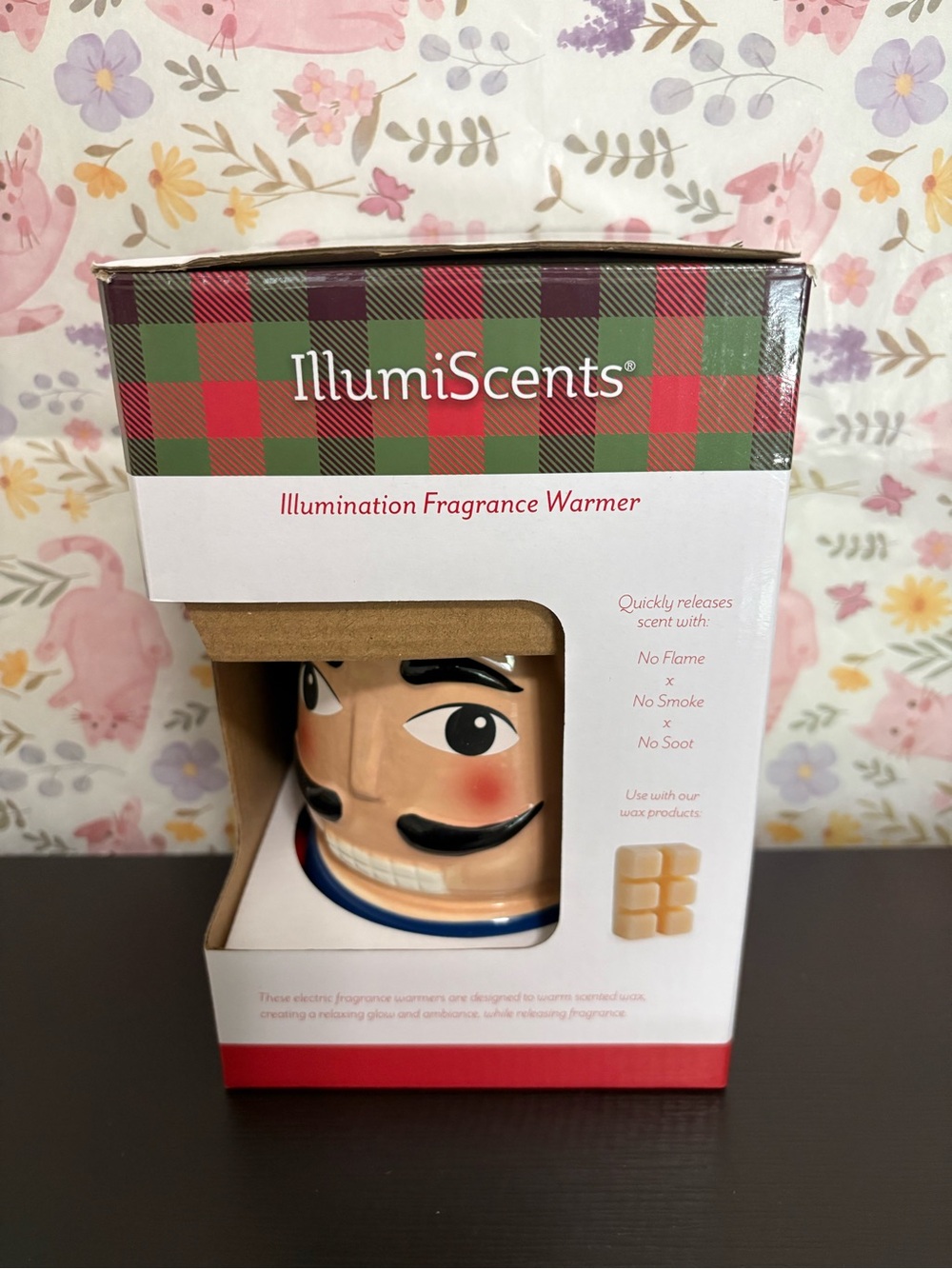 Illumiscents Illumination fragrance wax warmer lighted Nutcracker Christmas. PO - Picture 2 of 10
